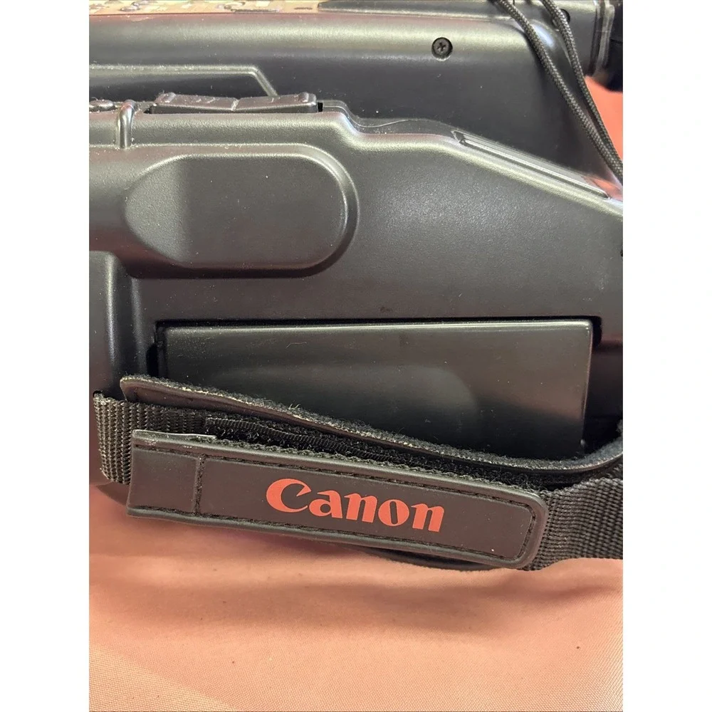 Canon E250 8mm Video Camcorder Canovision 8 Hi-fi Stereo - Untested - As-is